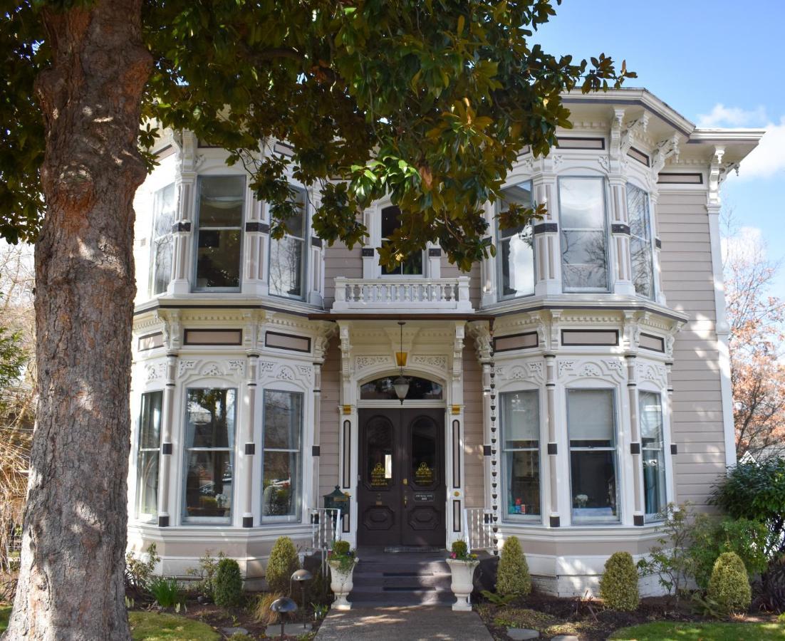 Mccall House Boutique Hotel Άσλαντ Εξωτερικό φωτογραφία