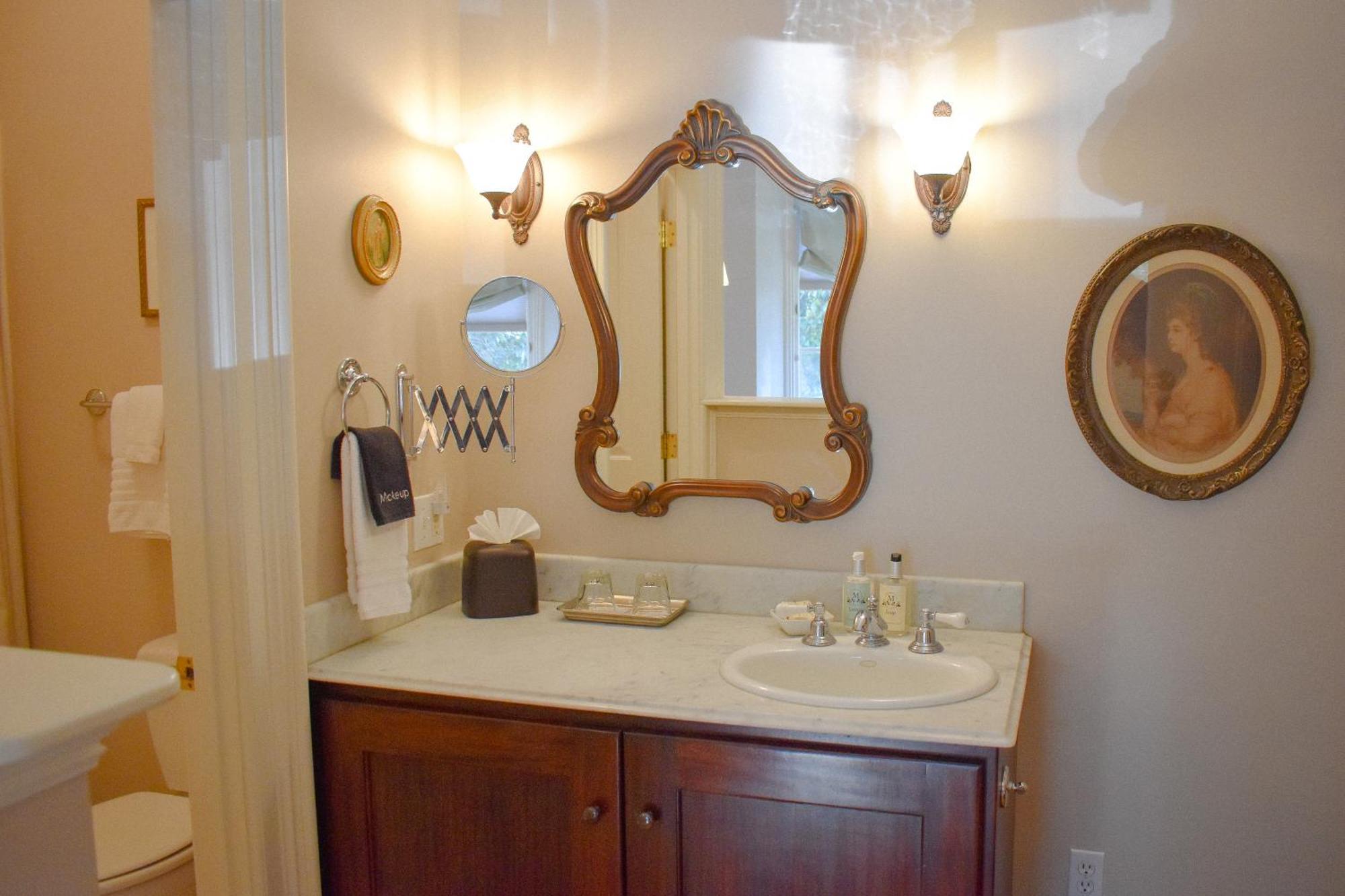 Mccall House Boutique Hotel Άσλαντ Εξωτερικό φωτογραφία