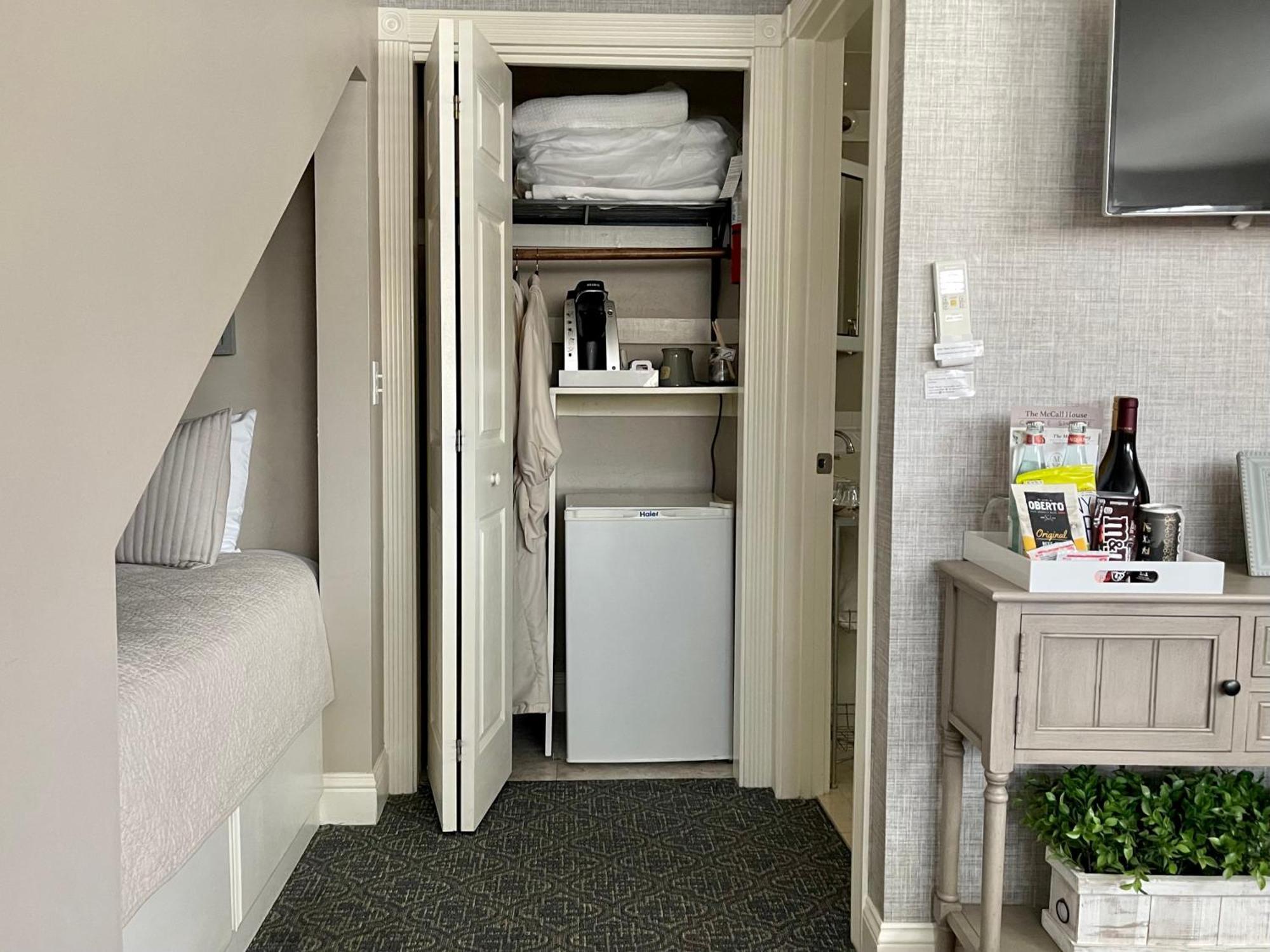 Mccall House Boutique Hotel Άσλαντ Δωμάτιο φωτογραφία